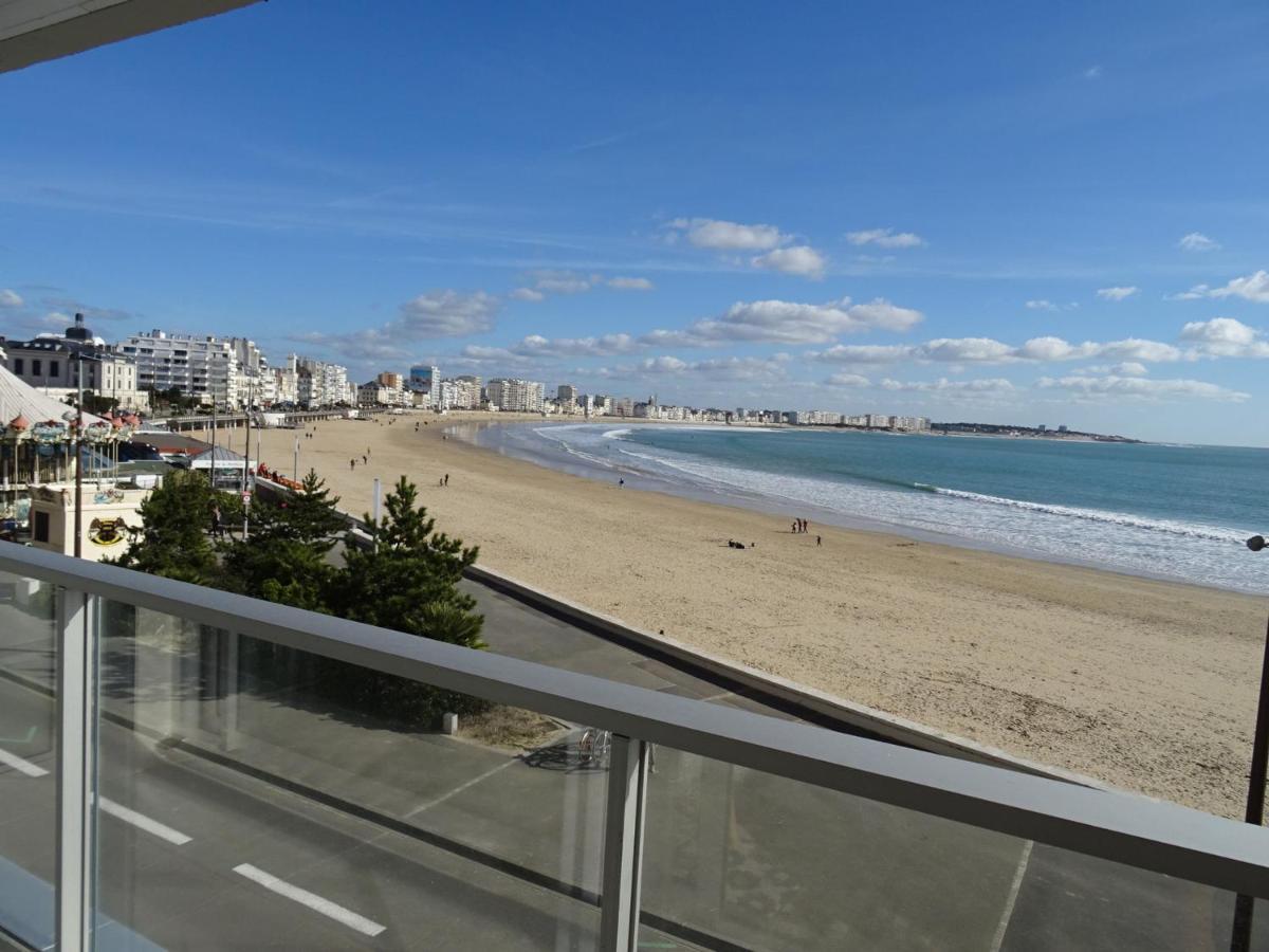 Appartement T2 Face Plage Avec Balcon, Cuisine Equipee Et Tv - Fr-1-92-908 レ・サ​​ーブル・ドロンヌ エクステリア 写真