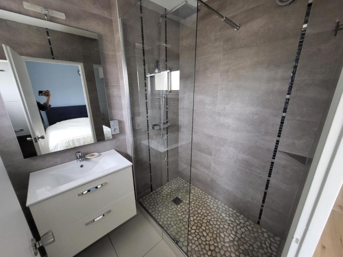 Appartement T2 Face Plage Avec Balcon, Cuisine Equipee Et Tv - Fr-1-92-908 レ・サ​​ーブル・ドロンヌ エクステリア 写真