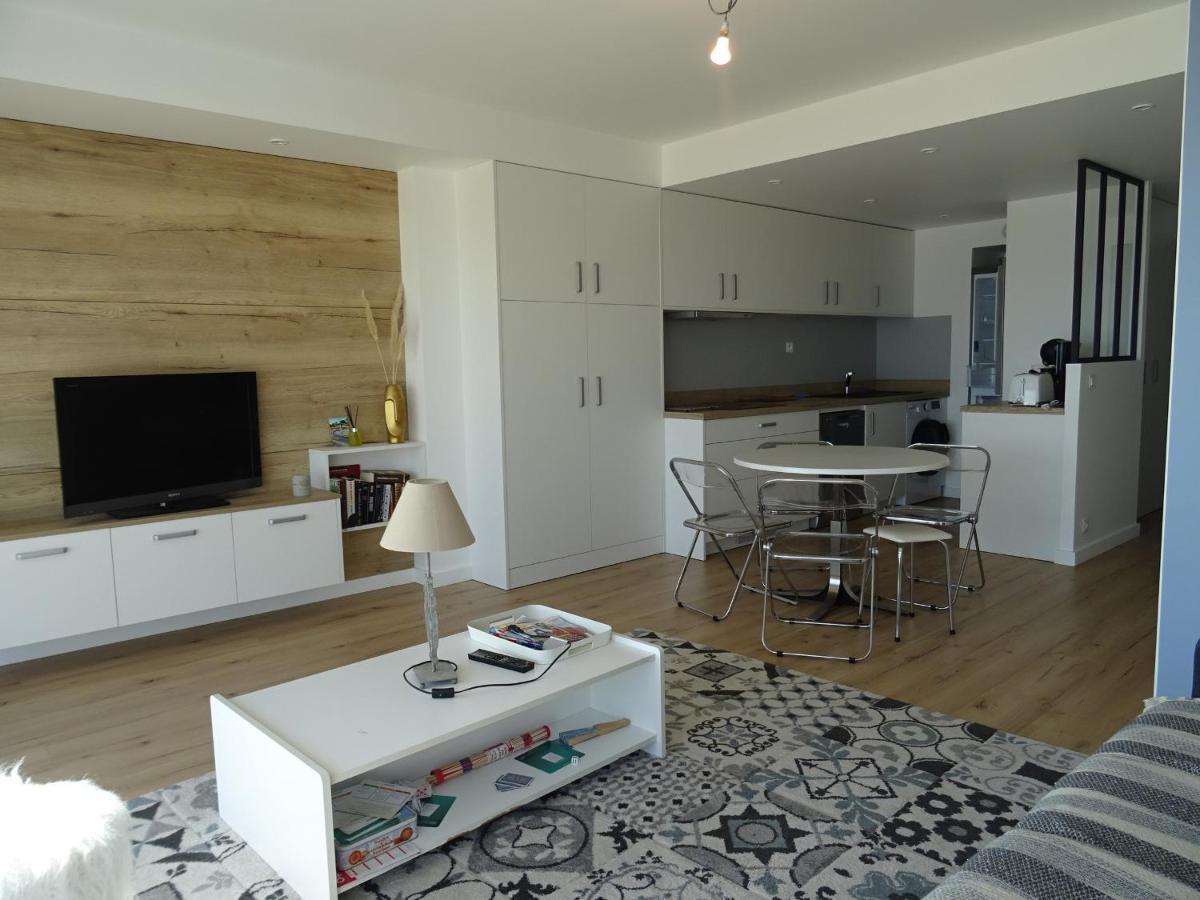 Appartement T2 Face Plage Avec Balcon, Cuisine Equipee Et Tv - Fr-1-92-908 レ・サ​​ーブル・ドロンヌ エクステリア 写真